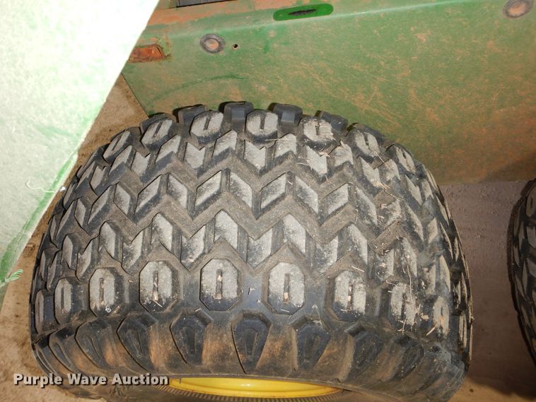 image for item FX9268 2001 John Deere Gator utility vehicle