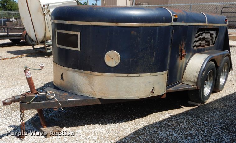 image for item FX9271 Shop built livestock trailer