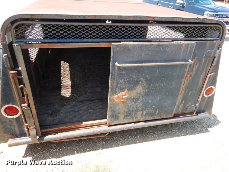 image for item FX9271 Shop built livestock trailer