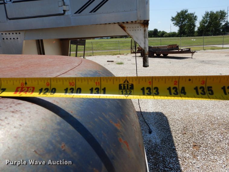 image for item FX9271 Shop built livestock trailer