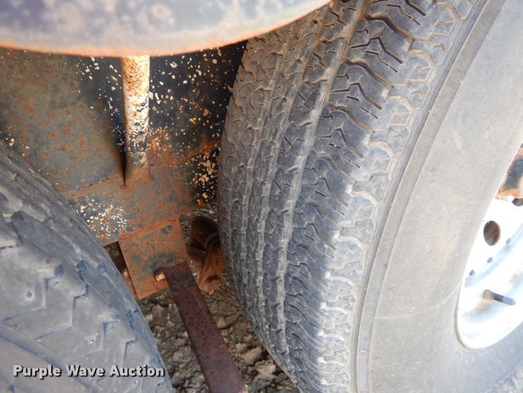 image for item FX9271 Shop built livestock trailer