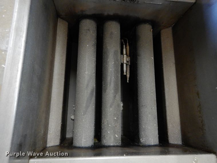 image for item FX9272 (2) Imperial four burner fryers