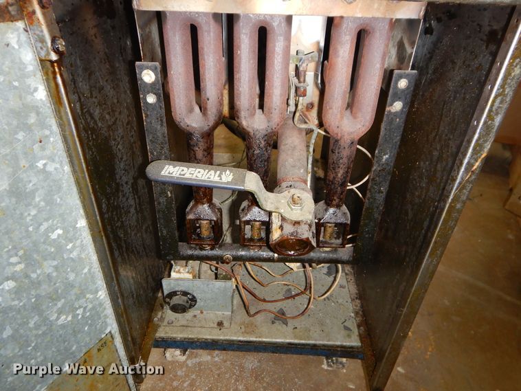 image for item FX9272 (2) Imperial four burner fryers