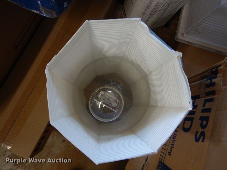 image for item FX9274 Light fixtures