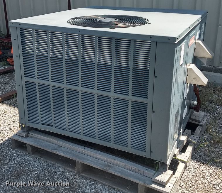 image for item FX9275 Goodman AC unit