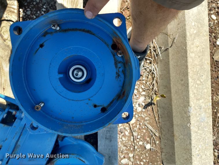 image for item FX9276 (2) Goulds Irra-gator pumps