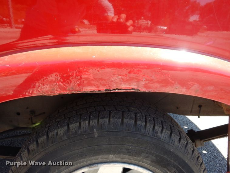 image for item GG9117 2000 GMC Sonoma Ext. Cab pickup truck