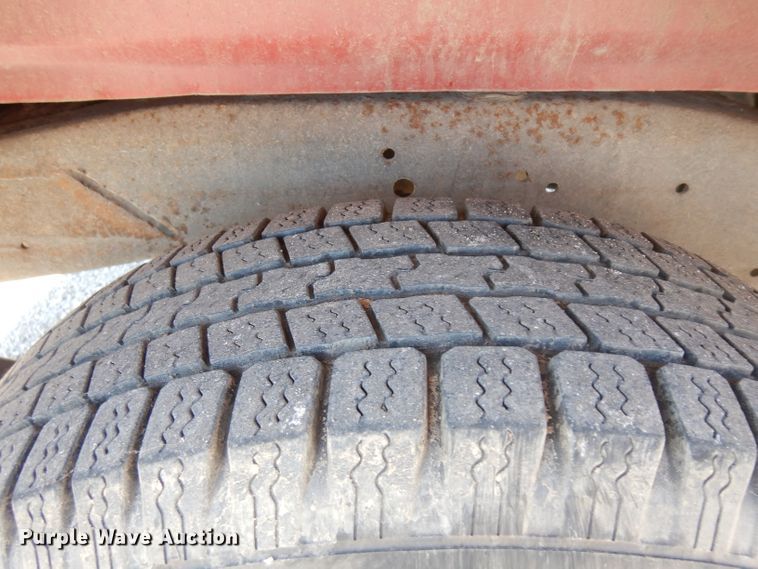 image for item GG9117 2000 GMC Sonoma Ext. Cab pickup truck