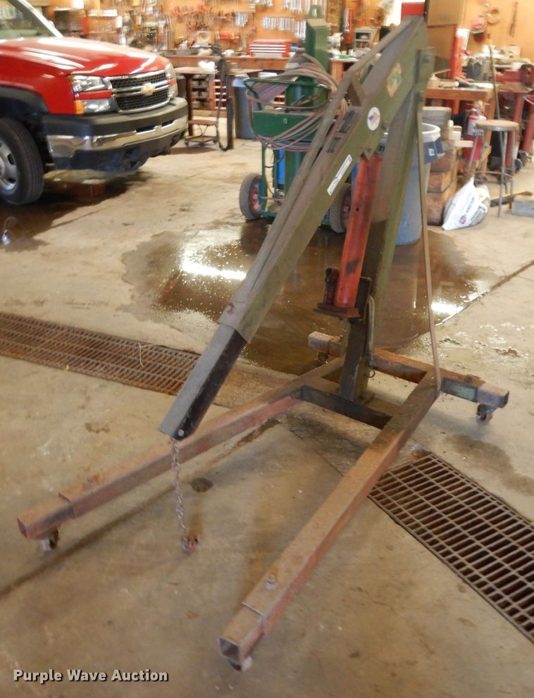 image for item GG9121 Carolina CH100 hoist