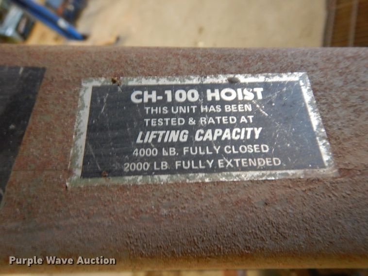 image for item GG9121 Carolina CH100 hoist