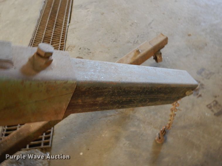 image for item GG9121 Carolina CH100 hoist