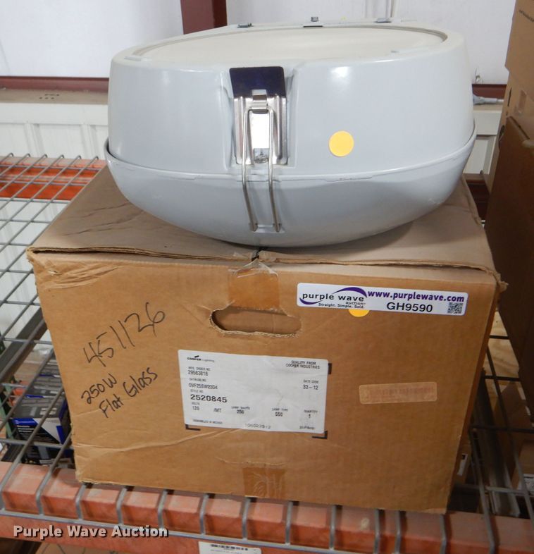 image for item GH9590 (2) Cooper street lights