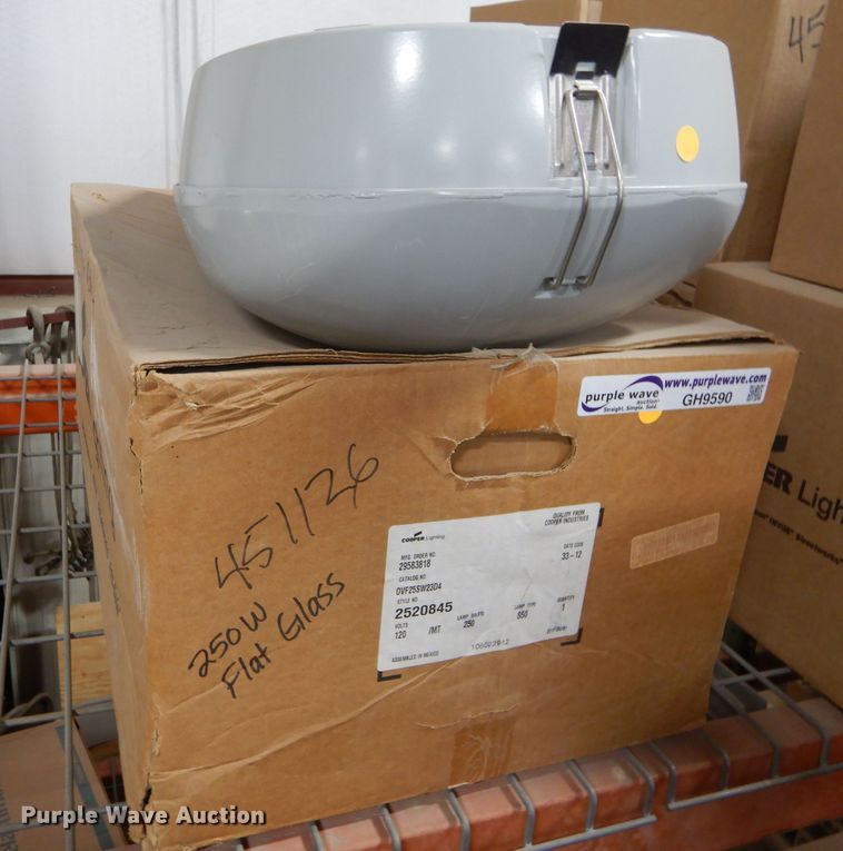 image for item GH9590 (2) Cooper street lights