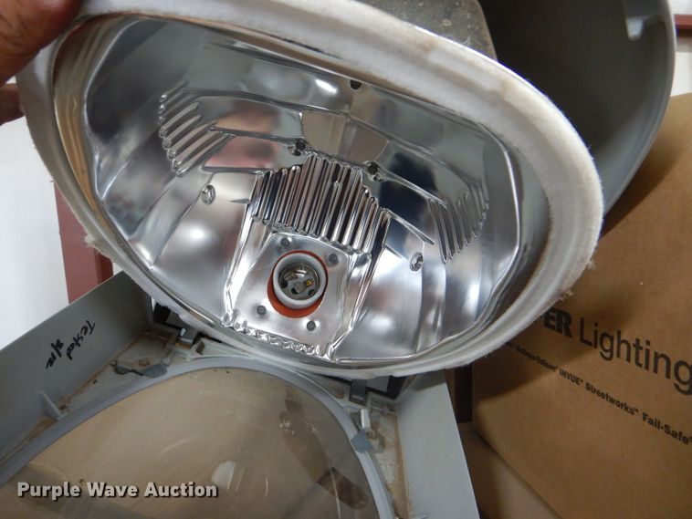 image for item GH9590 (2) Cooper street lights