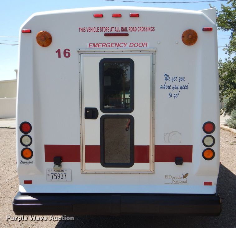 image for item GH9594 2010 Ford Econoline E450 Super Duty Eldorado shuttle bus