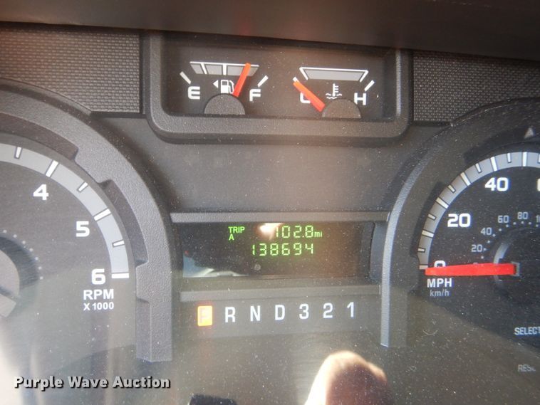 image for item GH9594 2010 Ford Econoline E450 Super Duty Eldorado shuttle bus