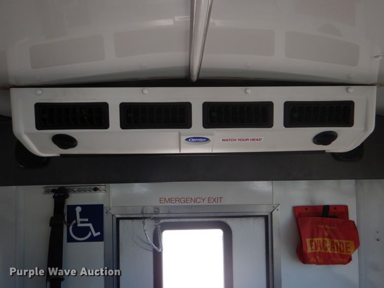 image for item GH9594 2010 Ford Econoline E450 Super Duty Eldorado shuttle bus