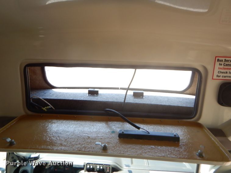 image for item GH9594 2010 Ford Econoline E450 Super Duty Eldorado shuttle bus