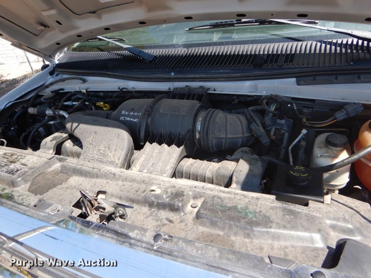 image for item GH9594 2010 Ford Econoline E450 Super Duty Eldorado shuttle bus