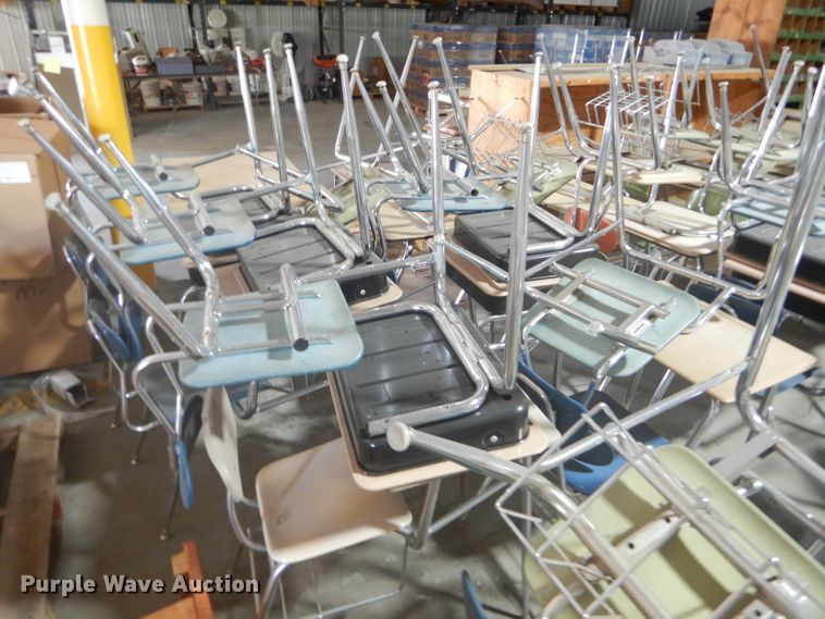 image for item GH9640 Approximately 65 student desks