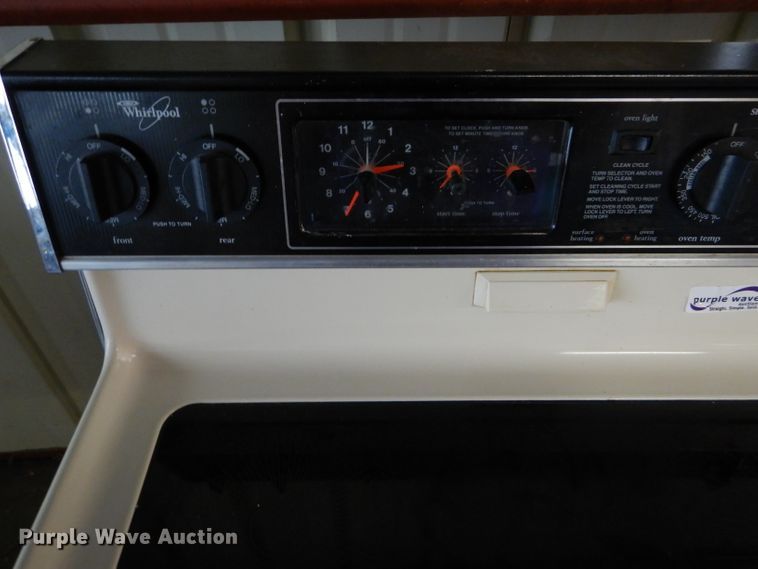 image for item GH9658 Whirlpool oven