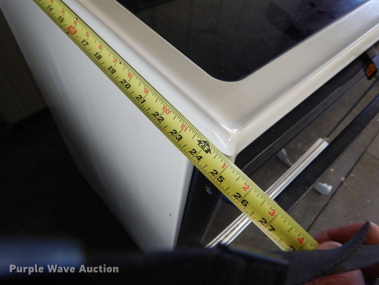 image for item GH9658 Whirlpool oven