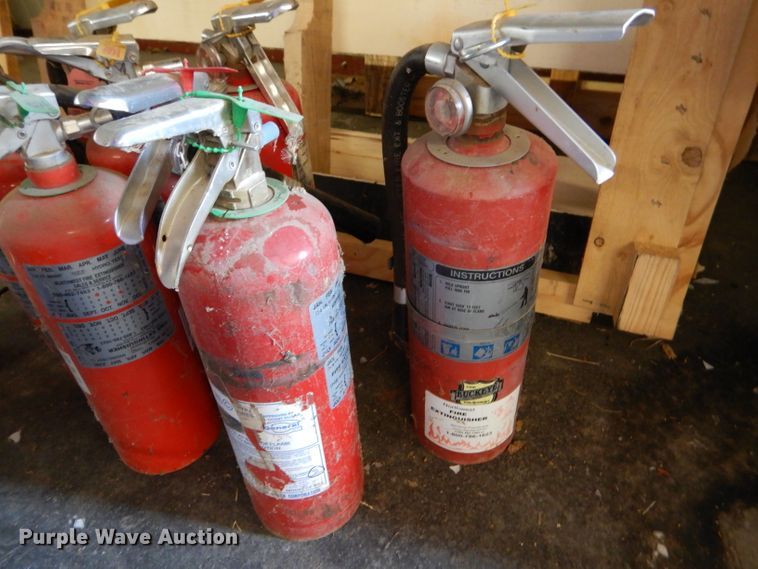 image for item GH9659 (11) fire extinguishers