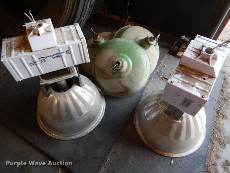 image for item GH9661 (4) light fixtures