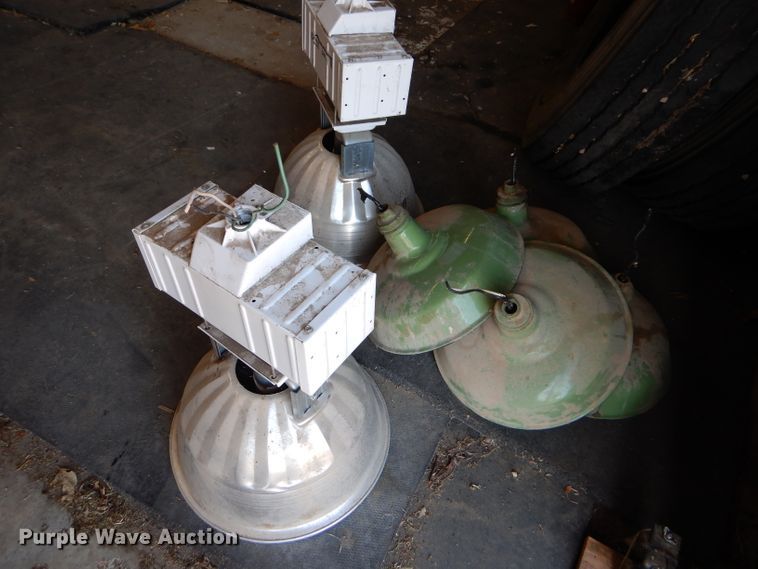 image for item GH9661 (4) light fixtures