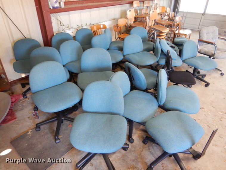 image for item GH9662 Approximately 50 chairs