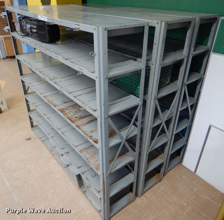 image for item GH9666 (3) metal shelves