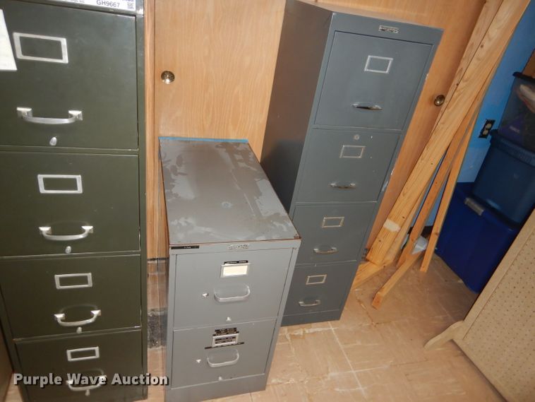 image for item GH9667 (6) filing cabinets