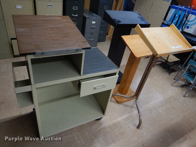 image for item GH9668 (4) podiums