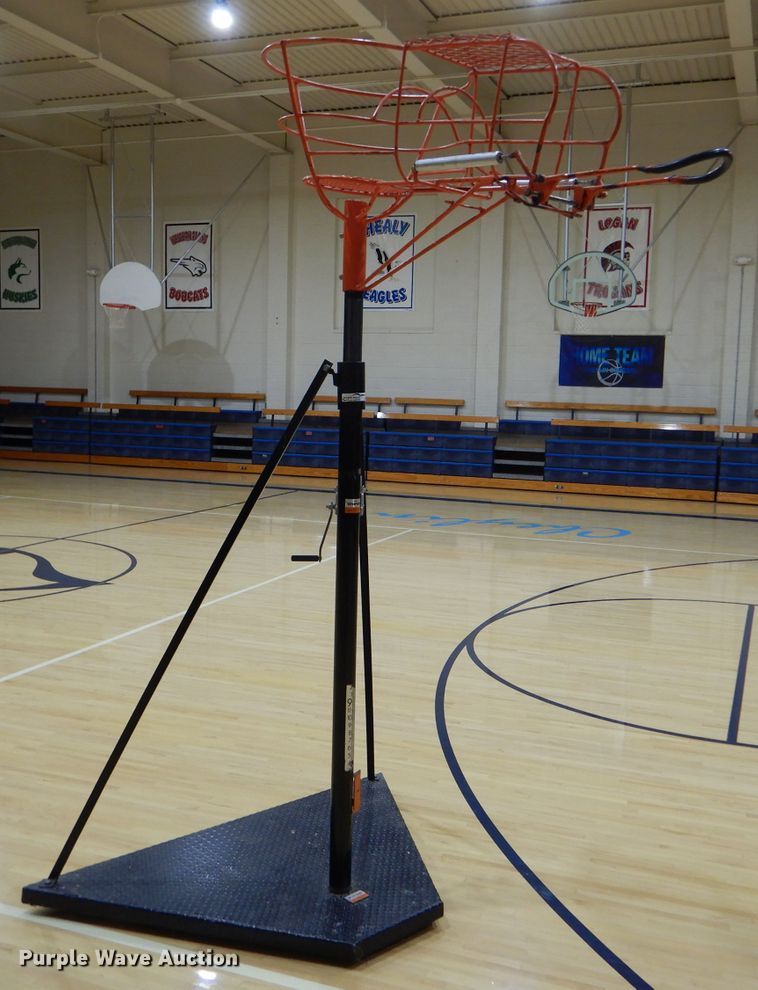 image for item GH9671 McCalls basketball rebounder