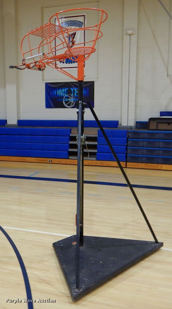 image for item GH9671 McCalls basketball rebounder
