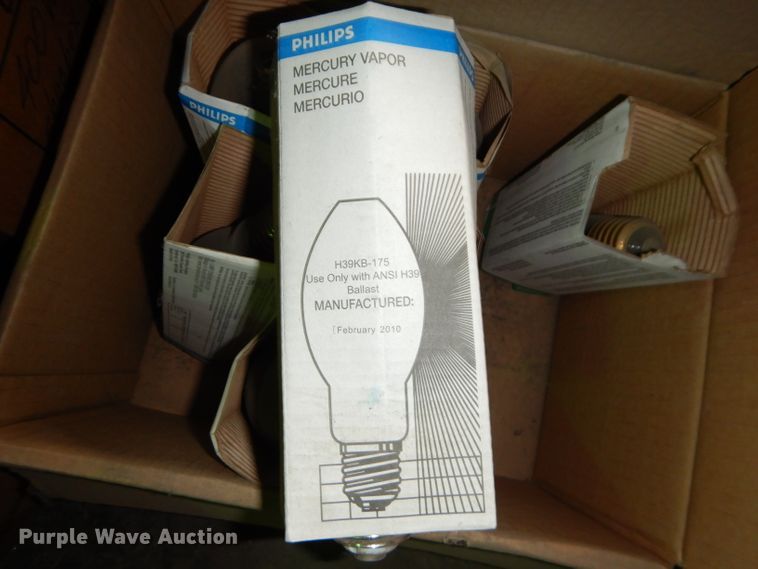 image for item GJ9810 (22) HPS lights