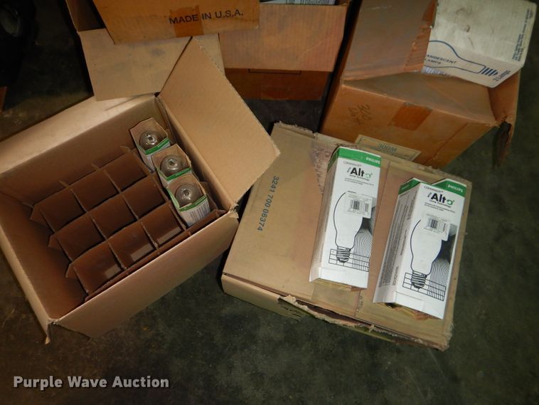 image for item GJ9810 (22) HPS lights