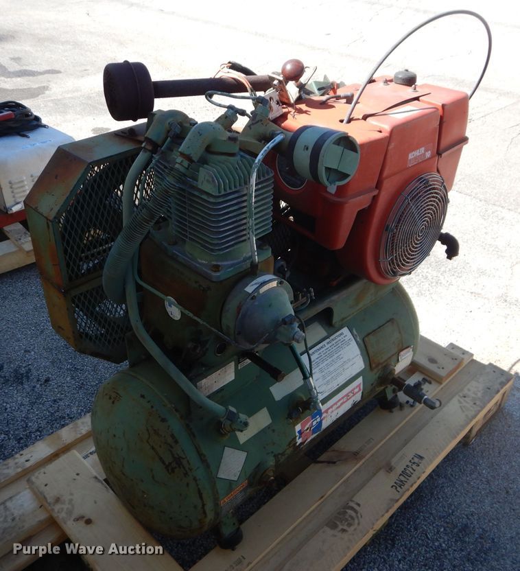 image for item GJ9823 Champion HGR5-3 air compressor