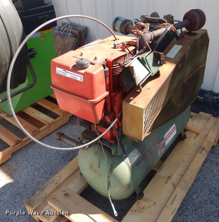 image for item GJ9823 Champion HGR5-3 air compressor