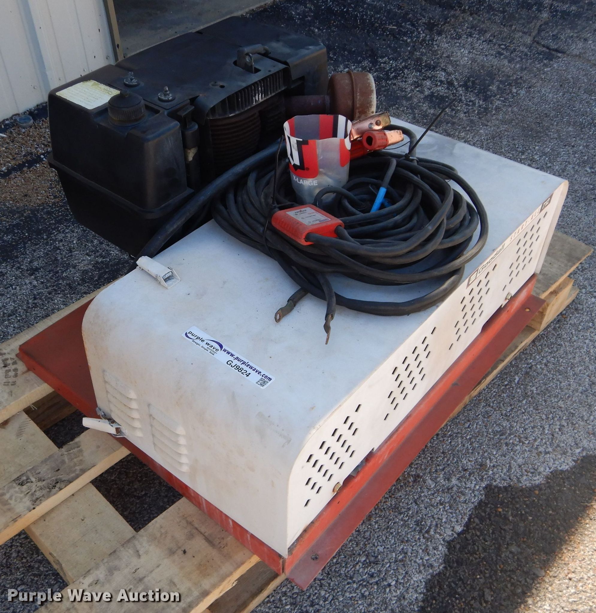 Goodall 712 start-all in Kansas City, KS | Item GJ9824 sold | Purple Wave