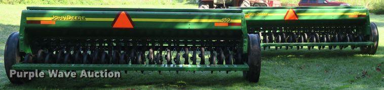 image for item DB10209 (2) John Deere 450 grain drills