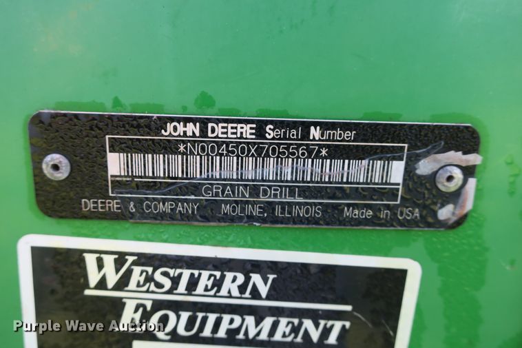 image for item DB10209 (2) John Deere 450 grain drills