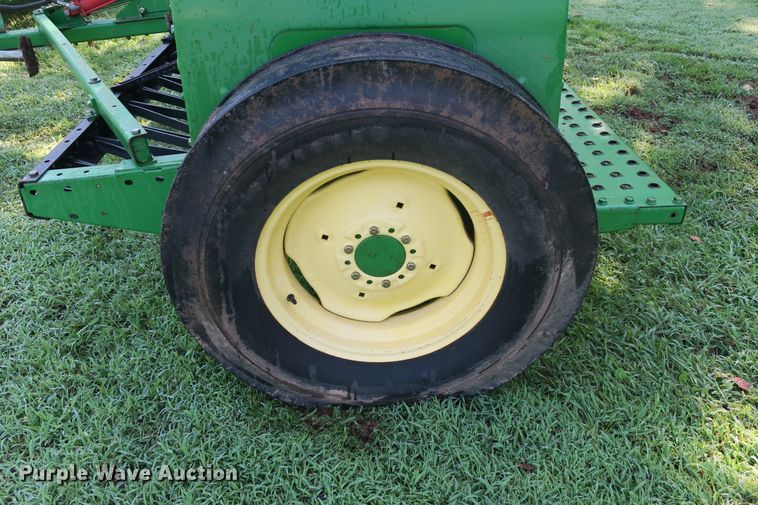 image for item DB10209 (2) John Deere 450 grain drills