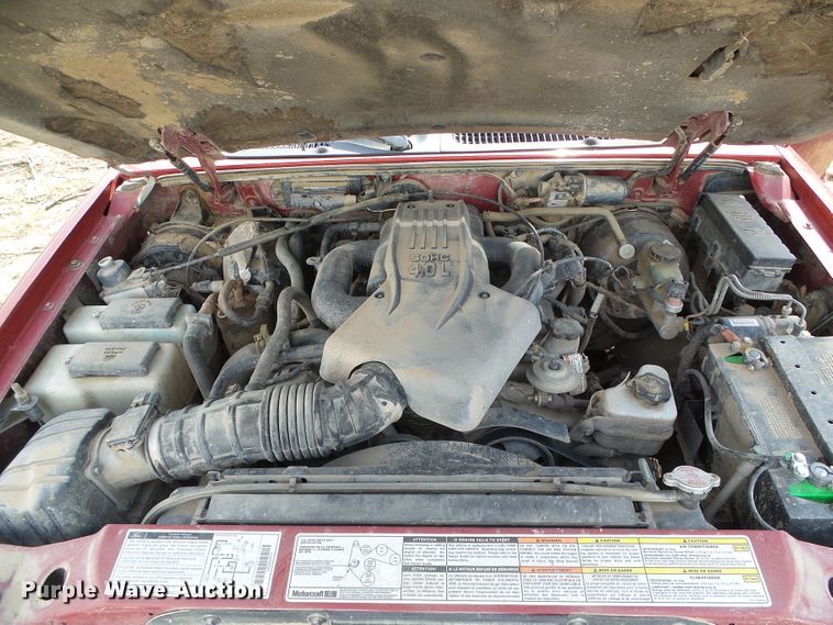 image for item DC5000 1997 Ford Explorer SUV