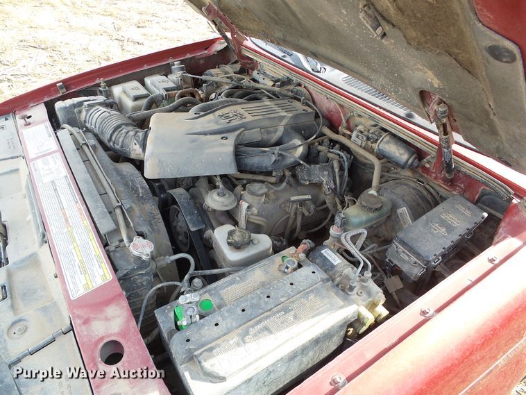 image for item DC5000 1997 Ford Explorer SUV