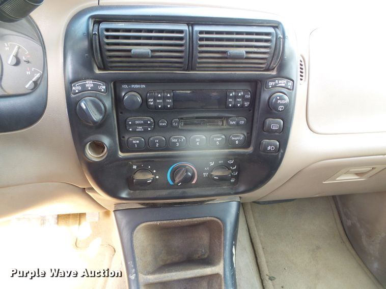 image for item DC5000 1997 Ford Explorer SUV