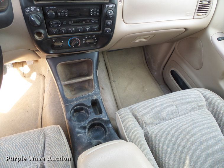 image for item DC5000 1997 Ford Explorer SUV