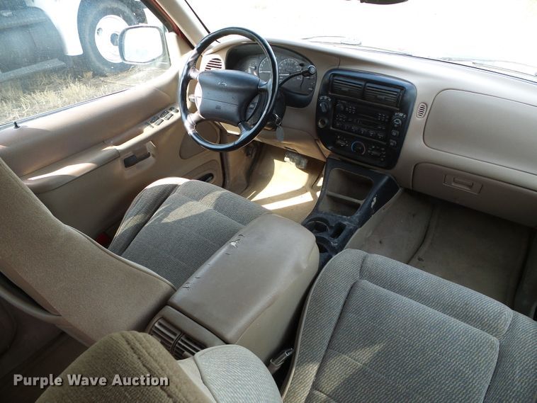 image for item DC5000 1997 Ford Explorer SUV