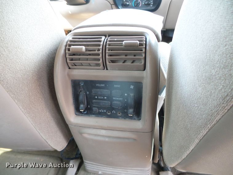 image for item DC5000 1997 Ford Explorer SUV