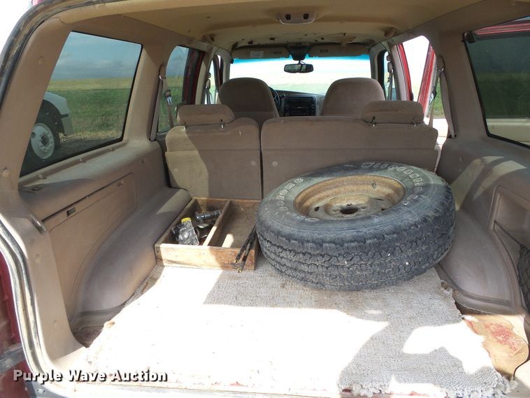 image for item DC5000 1997 Ford Explorer SUV